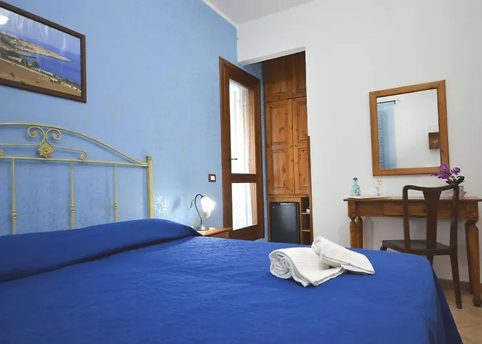 Bed & Breakfast Cascina Degli Ulivi 4*